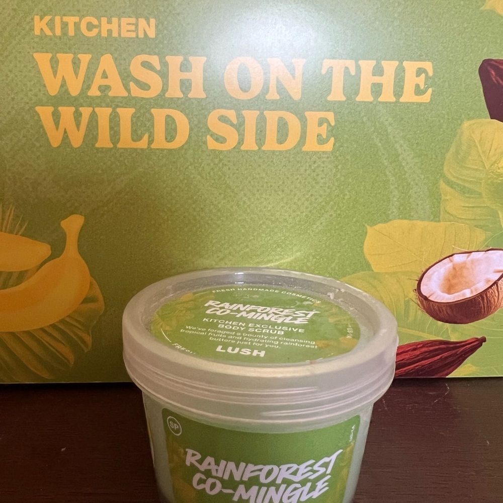 Lush Rainforest Co-Mingle Scrub - 2.5 oz RAINFOREST CO-MINGLE BODY SCRUB